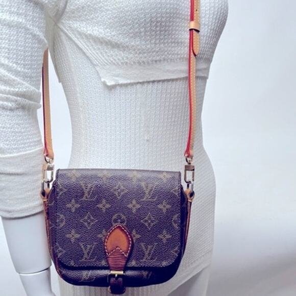 Louis Vuitton Monogram Mini St. Cloud Interior perfect/buckle works great!! - Picture 1 of 11